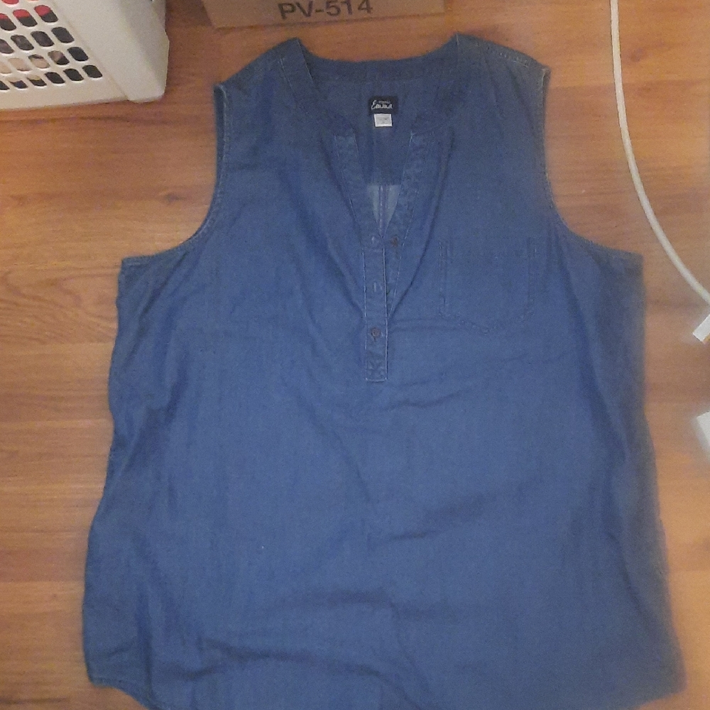 Simply Emma Sleeveless Blue Tank Top